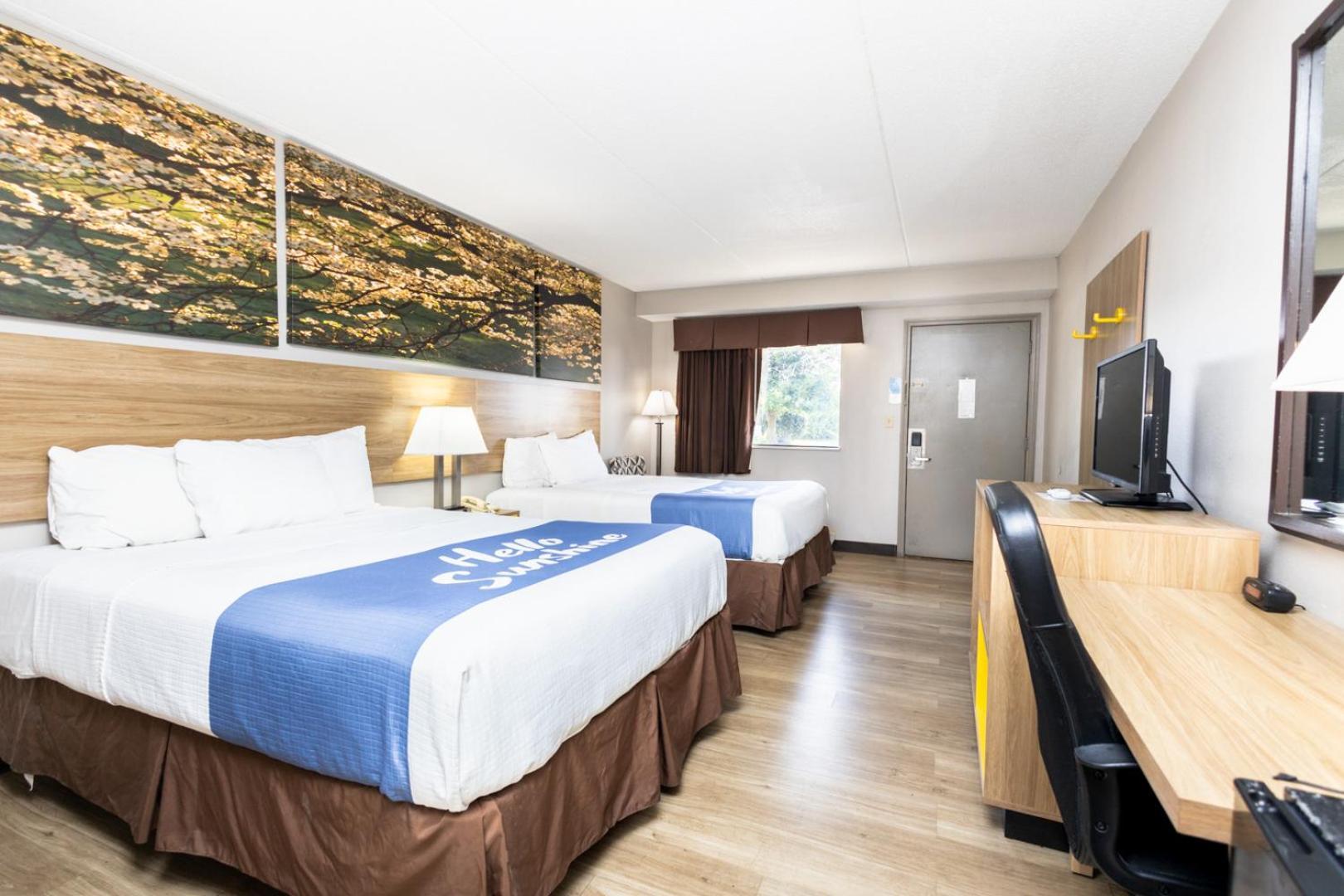 Days Inn By Wyndham Dayton Huber Heights Northeast Εξωτερικό φωτογραφία